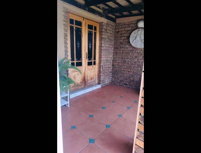 3 BEDROOM HOUSE TO LET IN VANDERBIJLPARK SE 6